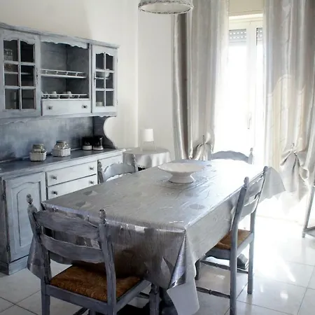 Bouganville Apartment
