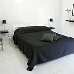 Apartman Bouganville San Leone